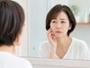 肌の悩みに寄り添う丁寧なケア「隠す肌から、魅せる素肌へ。クレンジングで始めるトーンアップ習慣」