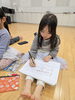 音楽の基礎を学ぶ子供たちの姿「五線譜ワーク＆ミニ鍵盤♪「考える力」と音楽の土台を育てるレッスン🎶」