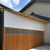 車庫入口に4枚立て板戸を製作しました