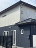 洗浄で建物の美観を長持ち「松江市東出雲町｜道路沿い外壁の苔・蜘蛛の巣を洗浄しました」