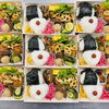 【圧倒的インパクト！】CM撮影用の特製おにぎり弁当＆遠方から「巻ずしフリーク」がご来店！ 🍙🍣✨