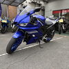ブルーのヤマハ YZF-R25入荷しました【2020年式・走行20,374km】