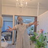 白衣姿でお迎えするPoursoinのフェイシャリスト