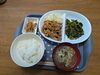 「生姜焼きメインの夕食メニューをご紹介します」
