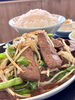 「週末は数量限定定食とラーメンでお腹も心も満足に」