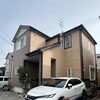 ツートン外壁と外構のリフォーム事例｜落ち着いた街並みになじむ住まいへ