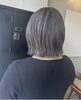 透明感あふれるグレージュヘア「ブリーチベースに入れる、グレーシルバーカラー🩶」