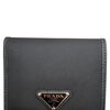 プラダ（PRADA）ナイロン×レザー二つ折り財布をお査定させていただきました