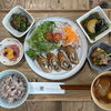 7/13〜25の週替わり・シソと梅肉の肉巻きフライランチ