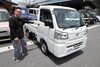 「新車で入荷した「ハイゼットトラック」について、スタッフに聞いてみた！🚙」