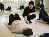 丁寧な指導で歪みを整え、身体が変わる「【千葉駅近くの50代・60代運動教室】姿勢改善で「背骨の隙間が狭い」お悩みを解決｜背骨に負担をかけないコンディショニング」