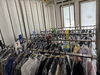 梅雨明けから、連日沢山のお客様に来て頂いております🙏✨「本日もたくさんのお洋服をお預かりしています🧺」
