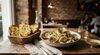 「パスタやワインを楽しむ外食とお肌のつき合い方」