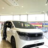 🚗新型エルグランド展示車🚗
