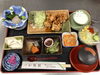 「鶏の甘ダレ唐揚げと彩り小鉢の本日の和定食ランチ」