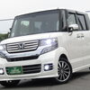 白いホンダ N-BOXカスタム入庫！ナビ＆バックカメラ付き軽ハイトワゴンです