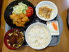 「唐揚げと餃子の夕食メニューをご紹介します」