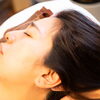 首肩が辛い人ほど、眠りが浅い？