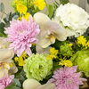 お盆のお供え花のご予約承ります。。。お供えも故人の好きなお花やイメージの色味で素敵に飾りましょう！