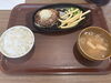 ボリューム満点ランチセット「    肉汁あふれる至福のランチ！札幌・ファイヤーバーグへ行ってきました」