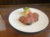 名物！厚切り牛タン「グリルダイニングCOLLABO｜秋川駅近くの肉イタリアン酒場～ランチ・ディナー・パーティー（宴会、歓送迎会、忘年会、新年会、女子会）サマーランド帰りにご利用頂ける秋川のイタリアン肉バル【グリルダイニング COLLABO】〜」