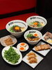 「ホーチミン1区でラーメンを食べるなら。名古屋で生まれたまぜそばの発祥店、麺屋はなび ホーチミンへ。」