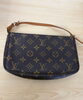 「👜✨ ルイ・ヴィトン ポシェット・アクセソワールをお買取りいたしました！！ ✨👜」