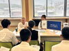 説明中……「就職ガイダンスに参加してきました【村上市の総合建設業｜加藤組】」