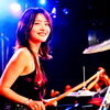 【 女性らしさが武器になるのがドラムです 】