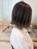 艶と立体感、美髪へ導くデザイン「オリーブ×ハイライトでつくる、コントラストボブ」