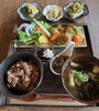 「麹のやさしさを味わう「酢豚ランチプレート」のご紹介」