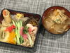 「本日のAランチは　ちらし寿司とぶっかけそーめん」