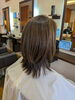 あなただけの魅力を引き出す「レイヤーカットで軽やかなミディアムスタイルに【諏訪市の美容室】」