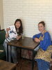 カフェ三つ葉の店主とお客様「「少しだけ歌ってみた」──カフェで生まれた小さなコンサート」