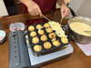 焼きたてアツアツ！たこ焼き作り堪能「たこ焼きづくりで育つ「自分で決めて動く」判断力」