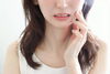 「夏に歯ぐきが腫れやすくなる背景と体調・生活リズムの関係について」