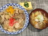 「焼肉丼と根菜汁」