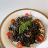 濃厚ソースを食べるための蕎麦という、新しい一皿の考え方