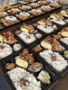 彩り豊かでボリューム満点のお弁当！「本日後は8/14までお休み｜角煮丼・唐揚げ・ポテサラは今日のうちにどうぞ」