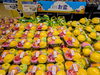 「お盆用品そろいました【果物・御供物・仏花など】」