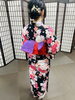 華やかな浴衣で涼やかな夏を「問屋町レンタル着物TUZUMI　花火大会や夏祭りに　黒地の華やか浴衣コーディネート」