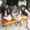 海辺でお友達とBBQ😆楽しそうな一枚をご紹介