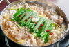 「名物『塩ホルモン鍋』であったか一杯どうぞ」