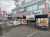店舗隣り、店舗隣りフェンス裏側にも駐車場ございます「駐車場のご案内」