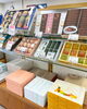 「週末に向けて、新しくお菓子やジュースが入荷しました！」