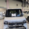NEW N-BOX CUSTOM展示中！ショールームで実車をご覧いただけます