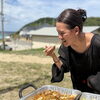 海を目の前に、お客様BBQのわいわい時間