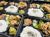 「本日の日替わり「からマヨ弁当」600円です」