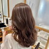 柔らかブラウンでつくる、ゆるウェーブボブスタイル