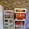 三階入り口に高額ガチャ自販機がどーんと登場！